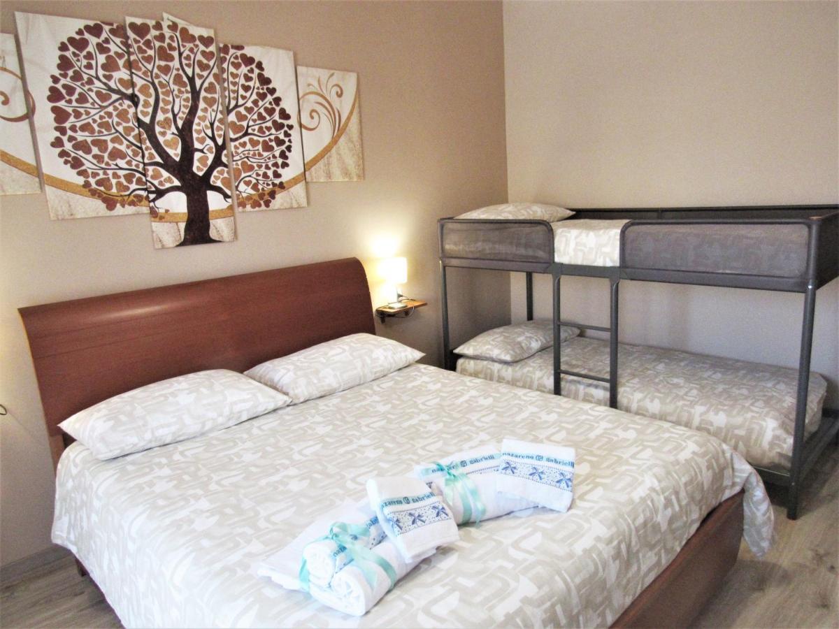 Family Room,1499980642:JPEG