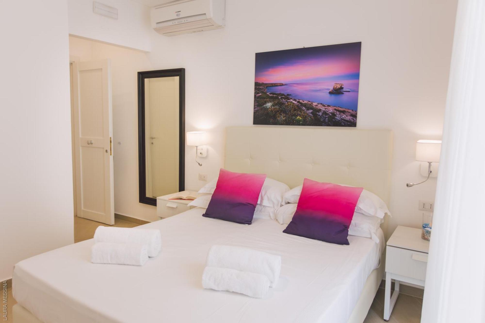 Double Room,1446985330:JPEG
