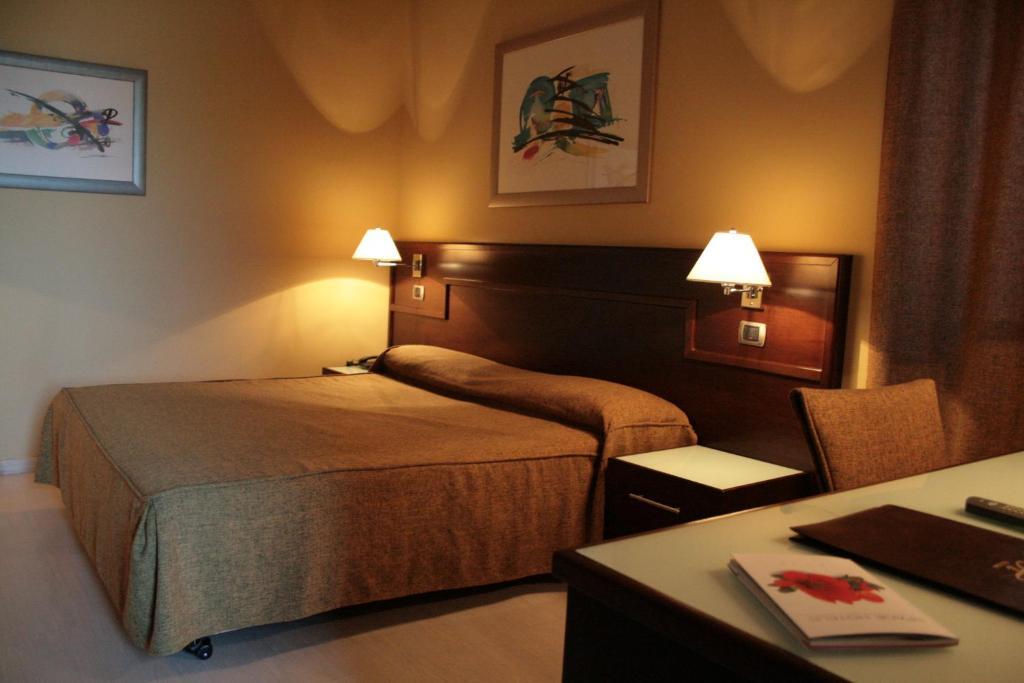 Double Room,1016570569:JPEG