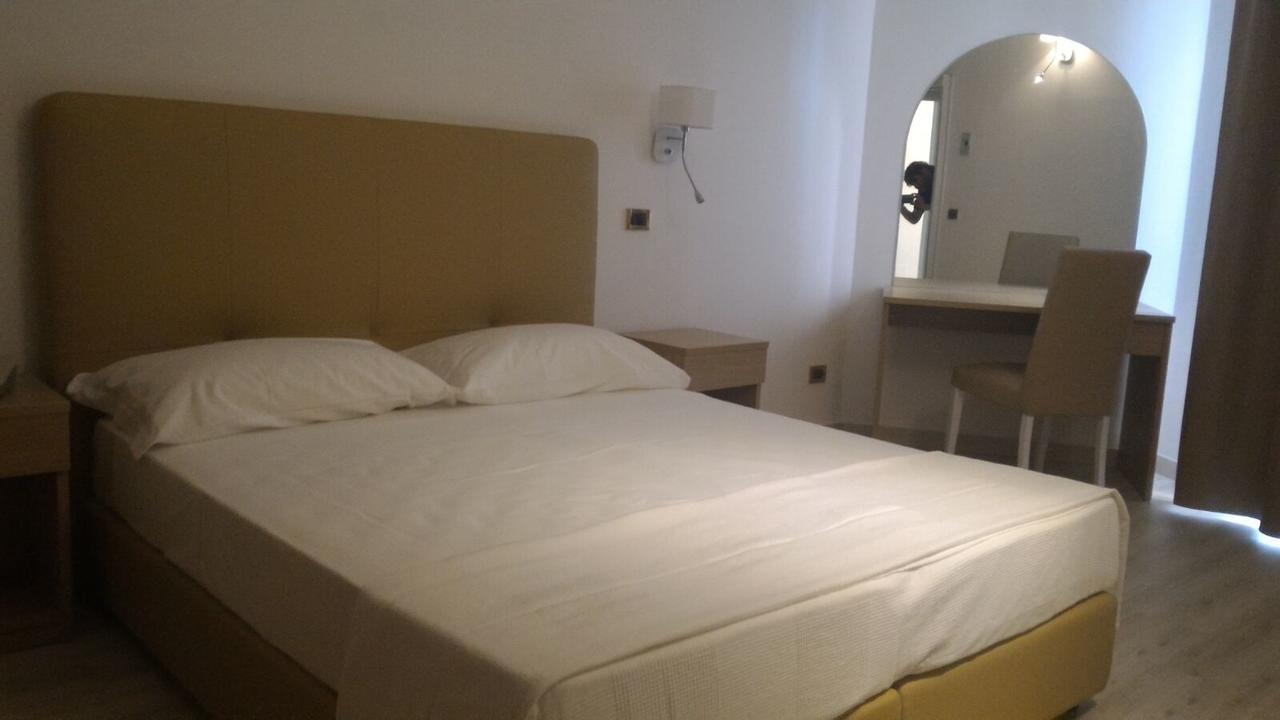 Classic Quadruple Room