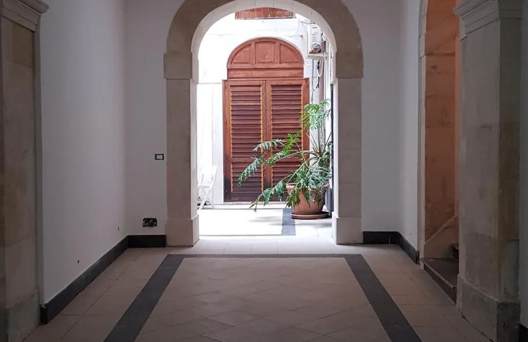 Artemide-1