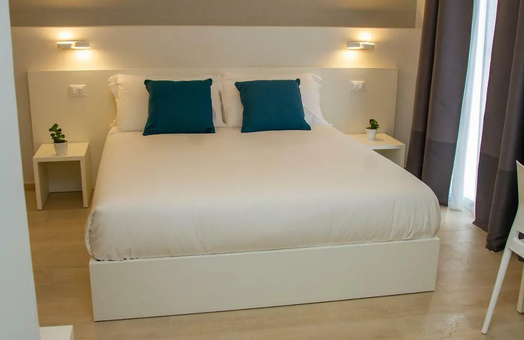 Le Suite Del Corso-1