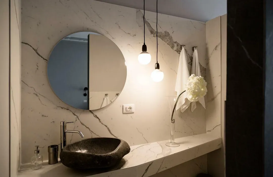 Le Bain Suite - Accanto Al Mare Vicinissima A Ortigia E Al Teatro-1