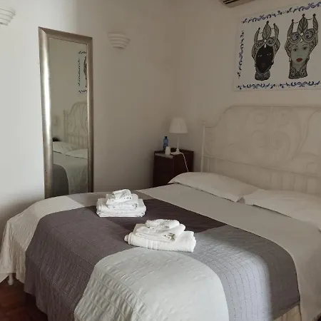 B&B Five Rooms-3