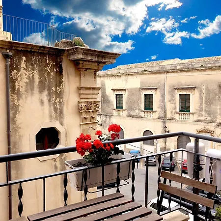 Maison Ortigia-2