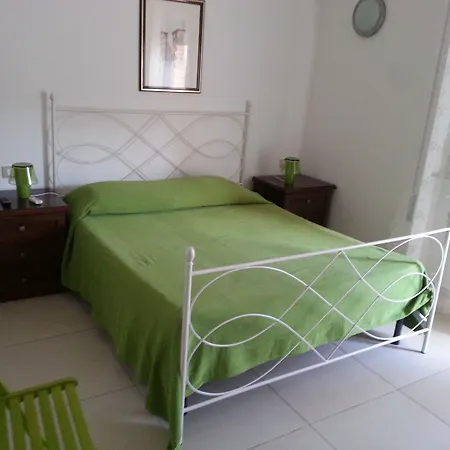 Antares Bed And Breakfast-2